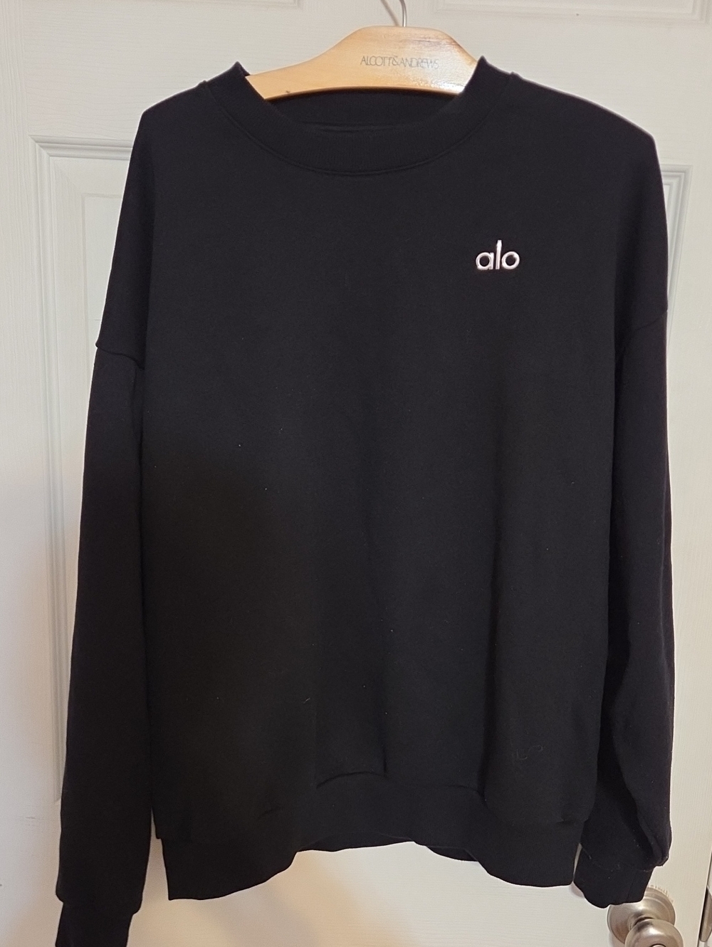 ALO Yoga Womans Black Crewneck Sweatshirt with White Logo